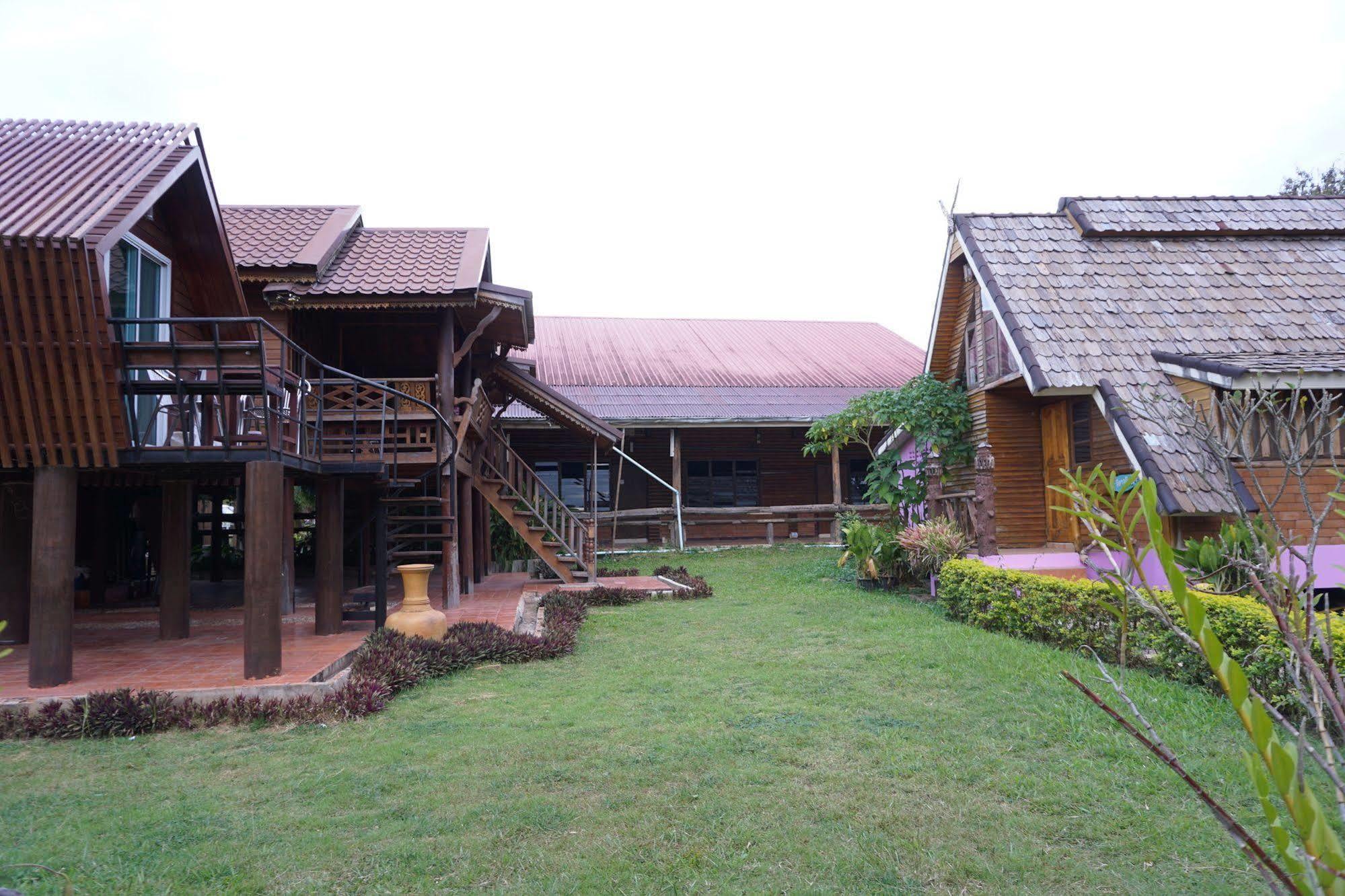 Phurua Bussaba Resort & Spa Loei Exterior photo